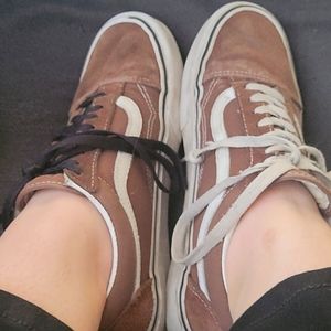 Womens Shoes